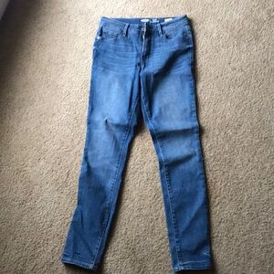 Old Navy Rockstar Jeans- high rise